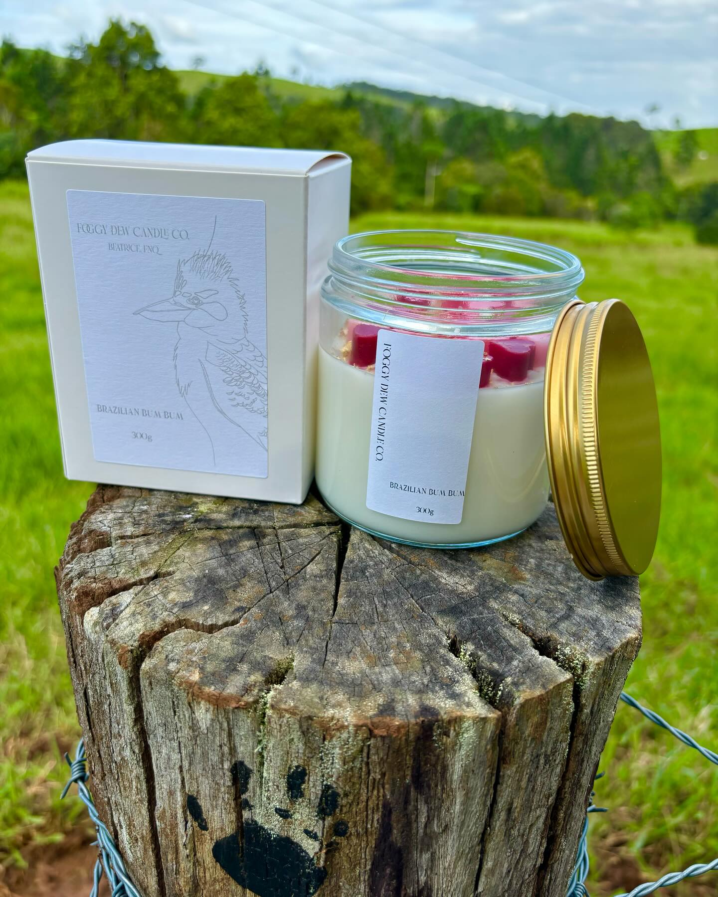 Foggy Dew Candle Co - Middle of my Heart - Brazilian Bum Bum 285g