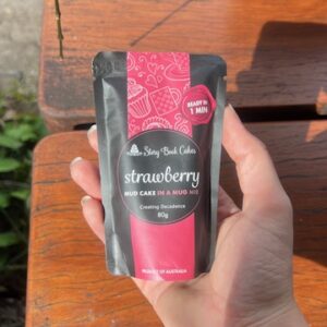 Story Book Cakes - Strawberry Cake In A Mug 80g